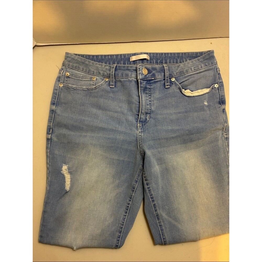 LC Lauren Conrad Light Blue Cropped Denim pants